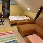 Rrr 4 * Bajmóc