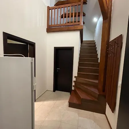 Apartment Rrr 4