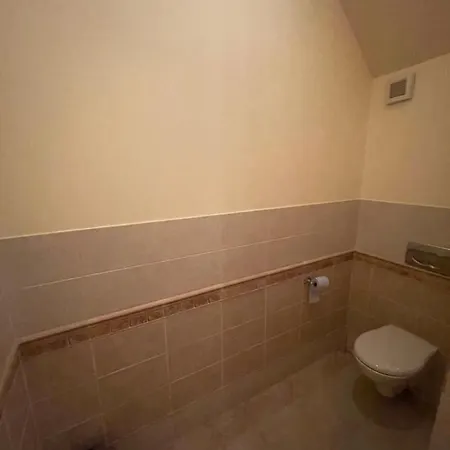 Rrr 4 Apartment