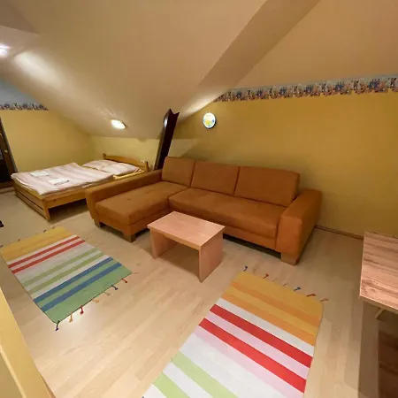 Rrr 4 Apartment Bojnice