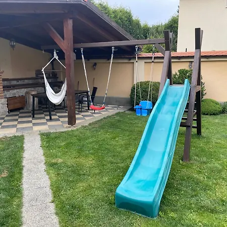Apartment Rrr 4 *